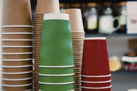 Enkelwandige of dubbelwandige koffiekopjes? Een handleiding voor de fabrikant