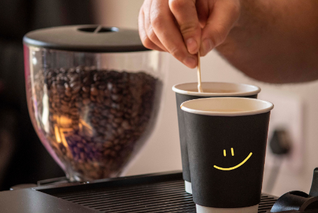 Gids voor koffieroerstokjes: roerstaafjes van voedingskwaliteit voor cafés en merken